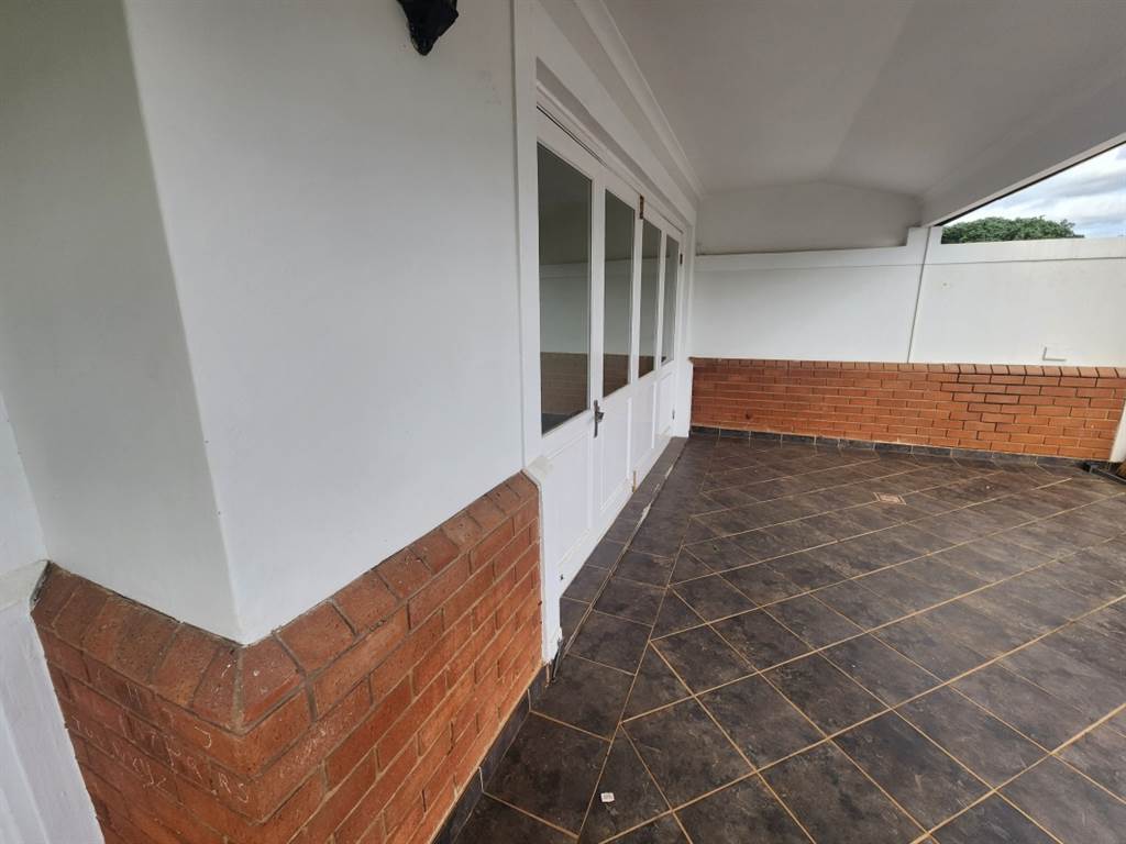 3 Bed House in Mt Edgecombe Estate 1 & 2 photo number 5