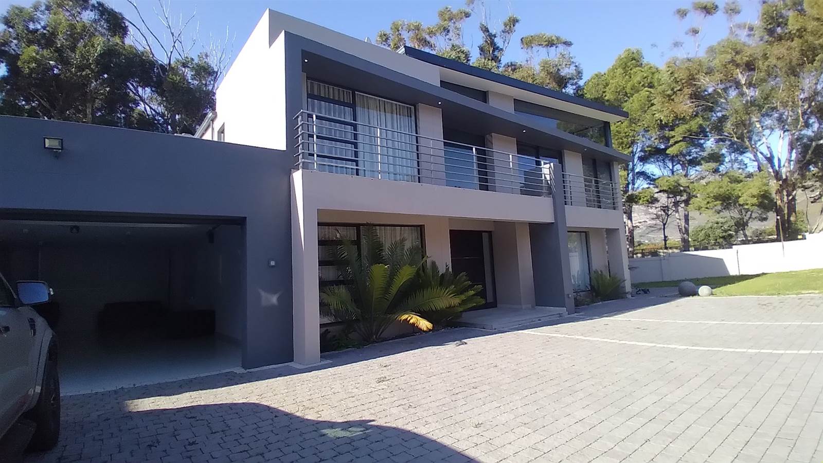 4 Bed House in Tokai photo number 16