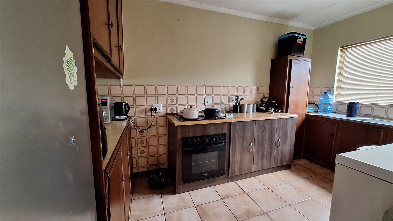 2 Bed Townhouse in Riebeeckstad photo number 6