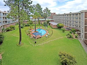 2 Bed Apartment in Glenhazel