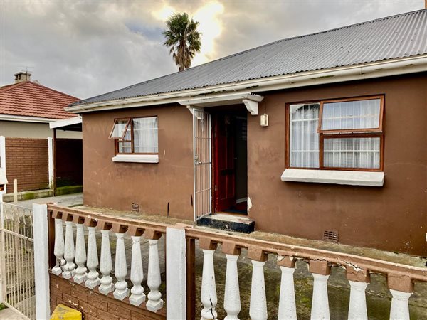 3 Bedroom House 3 Bedroom House