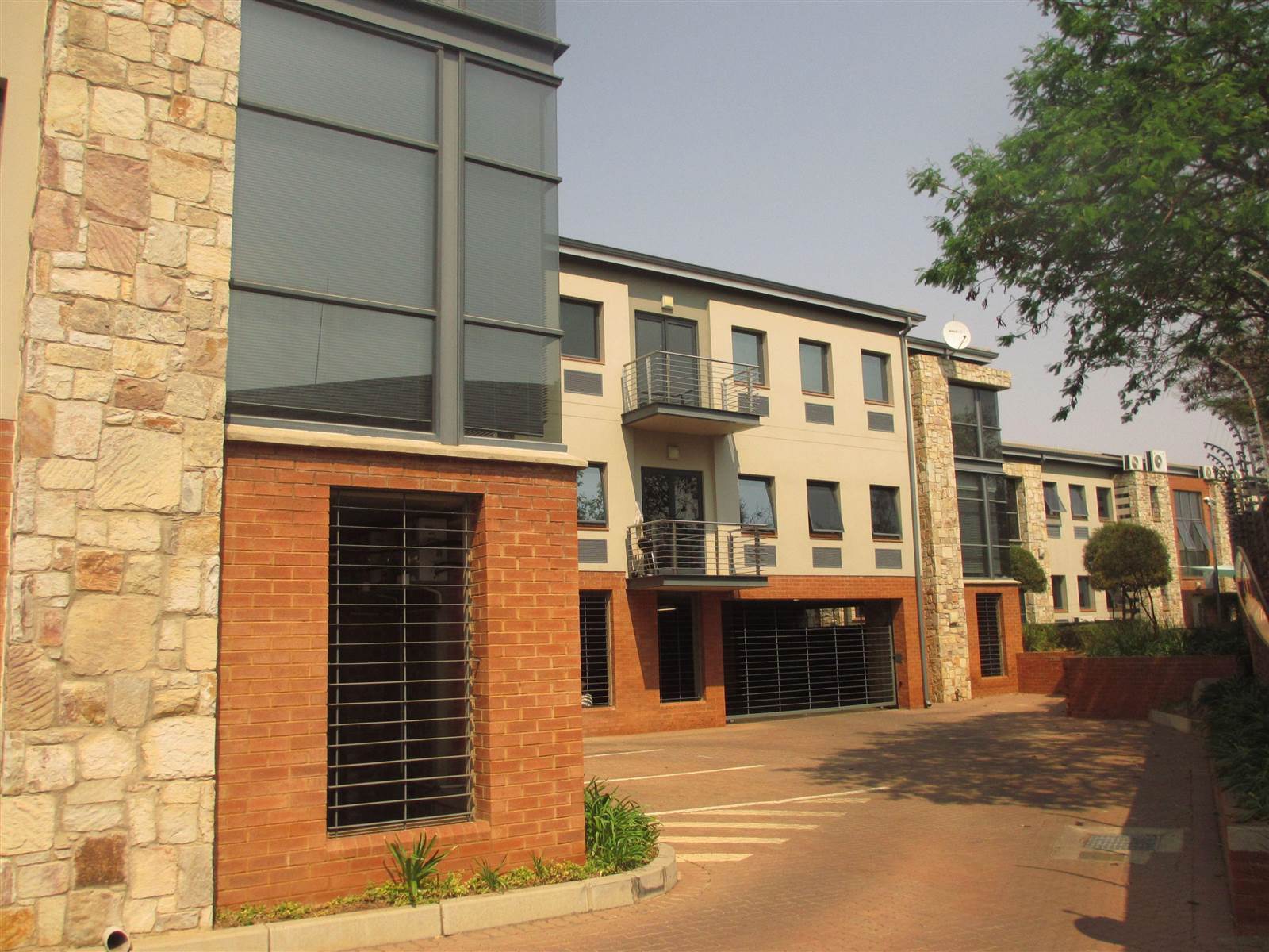 286  m² Commercial space in Fourways photo number 5