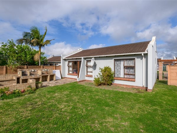 2 Bedroom Townhouse 2 Bedroom Townhouse