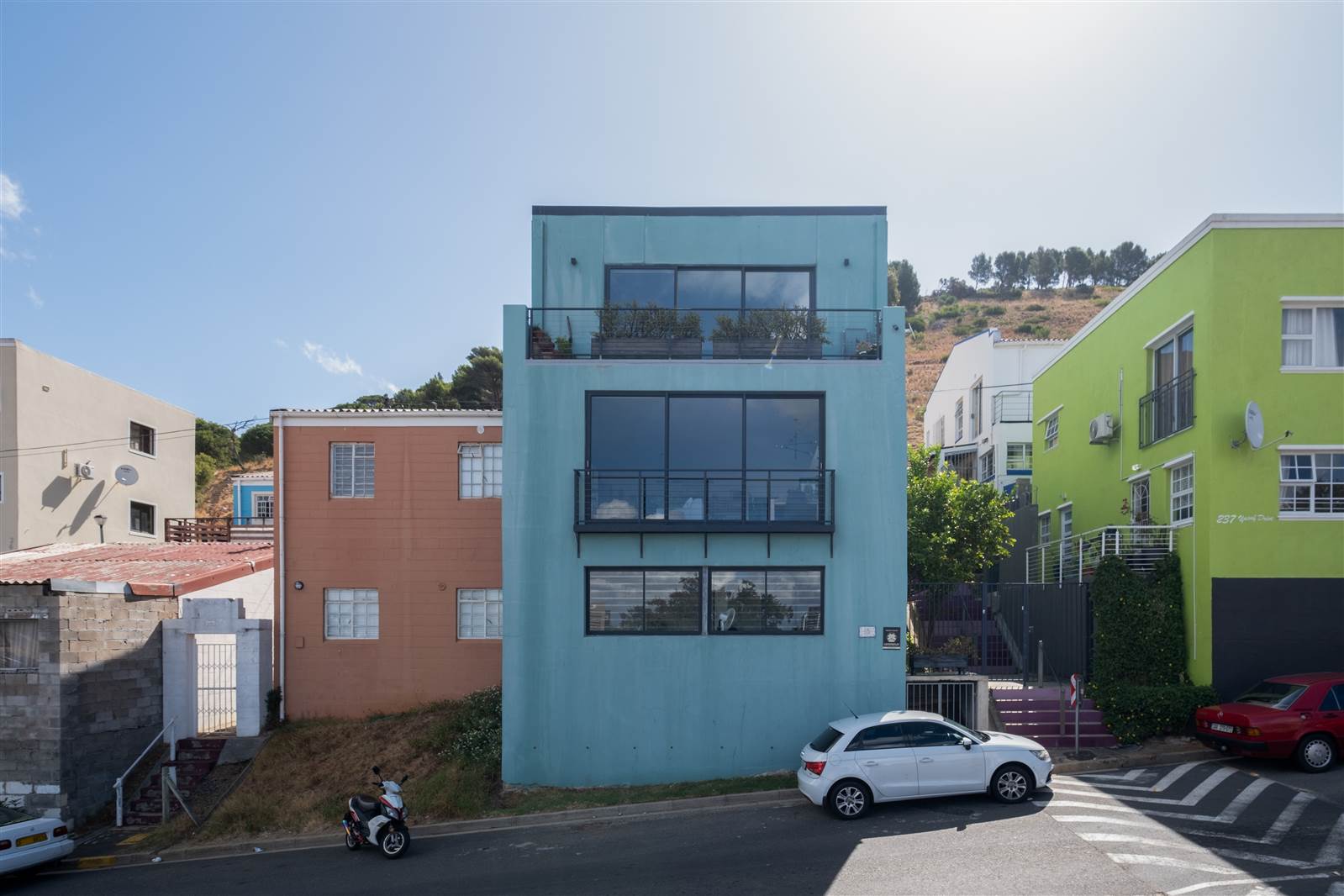 3 Bed Townhouse in Bo-Kaap photo number 16