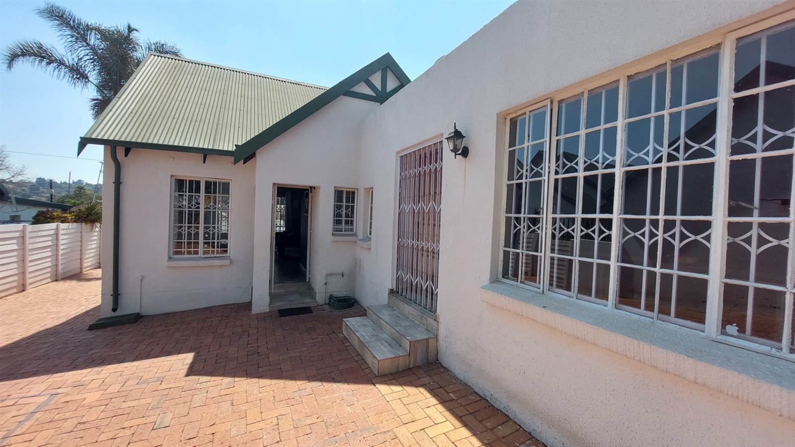 2 Bed Townhouse in Bergbron photo number 25