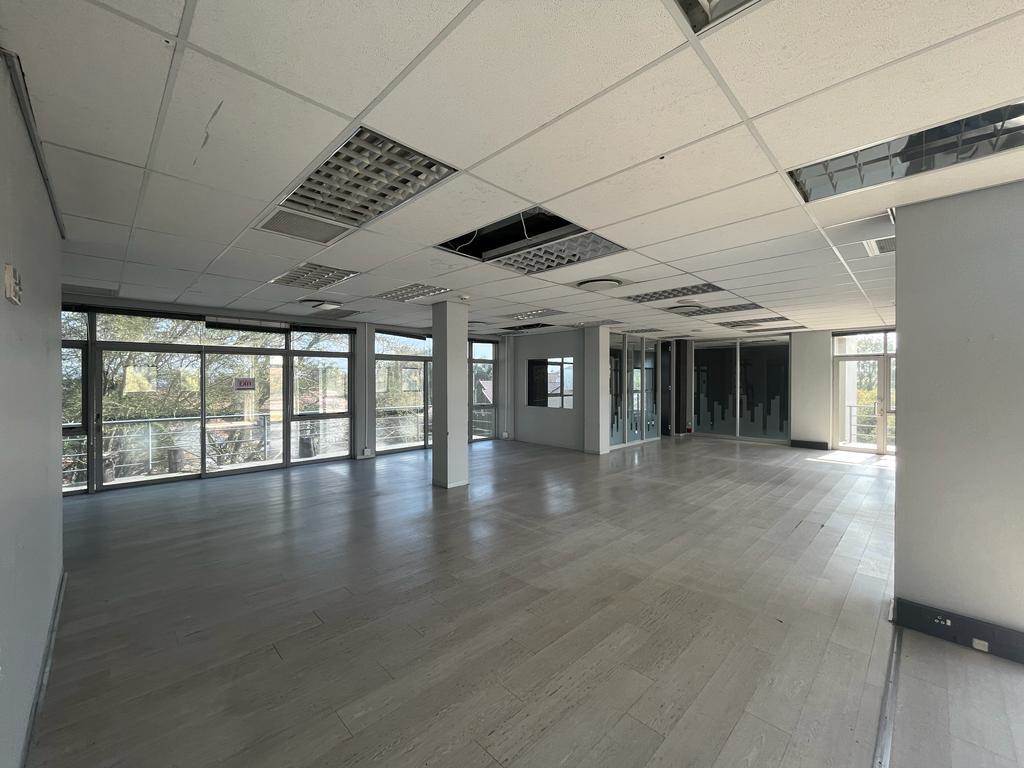 1015  m² Commercial space in Broadacres photo number 17