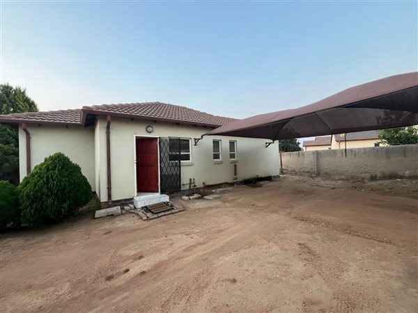 3 Bedroom House 3 Bedroom House