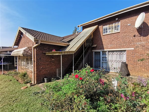3 Bed Townhouse in Chase Valley Downs