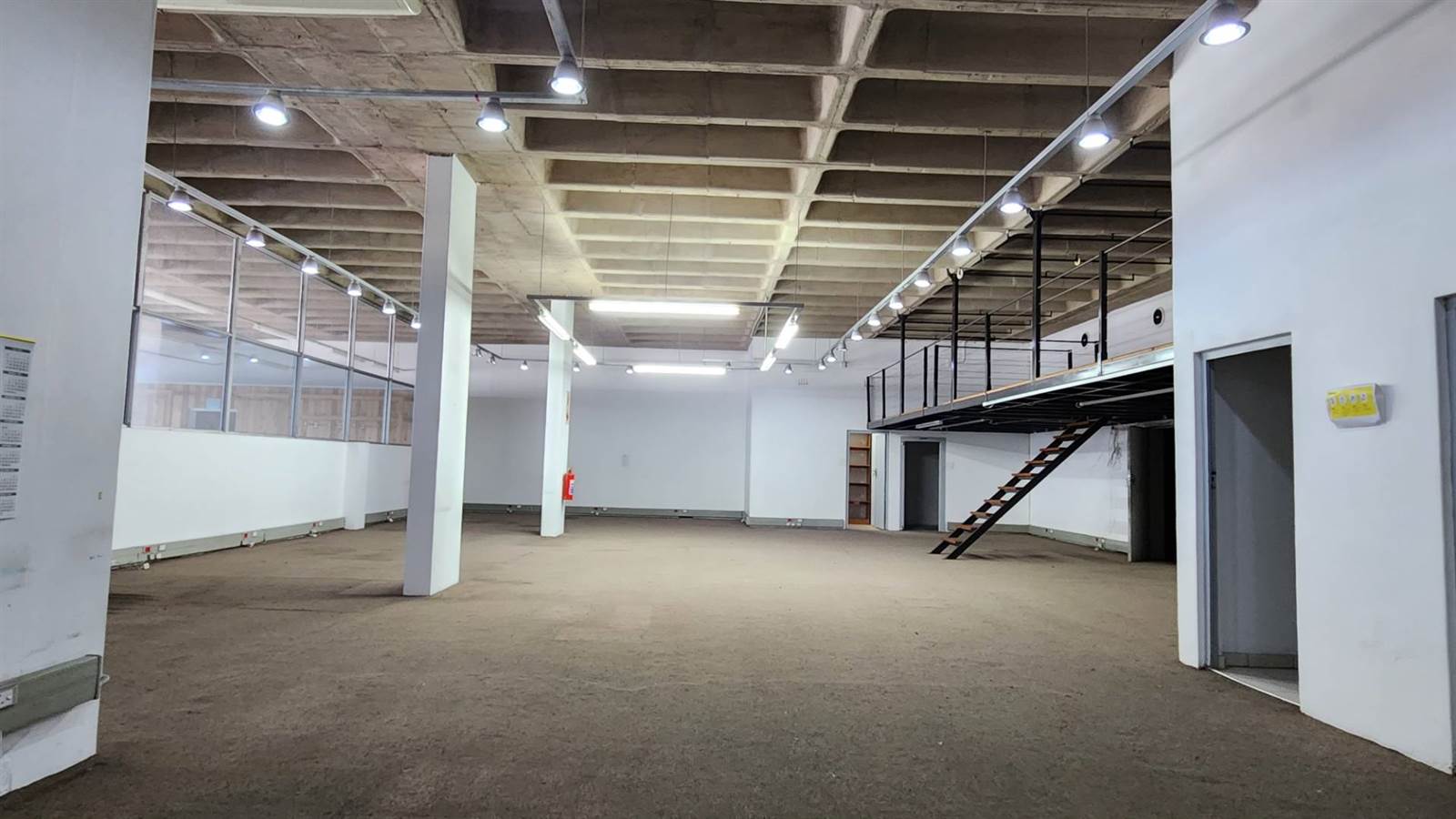5400  m² Commercial space in Morningside photo number 4