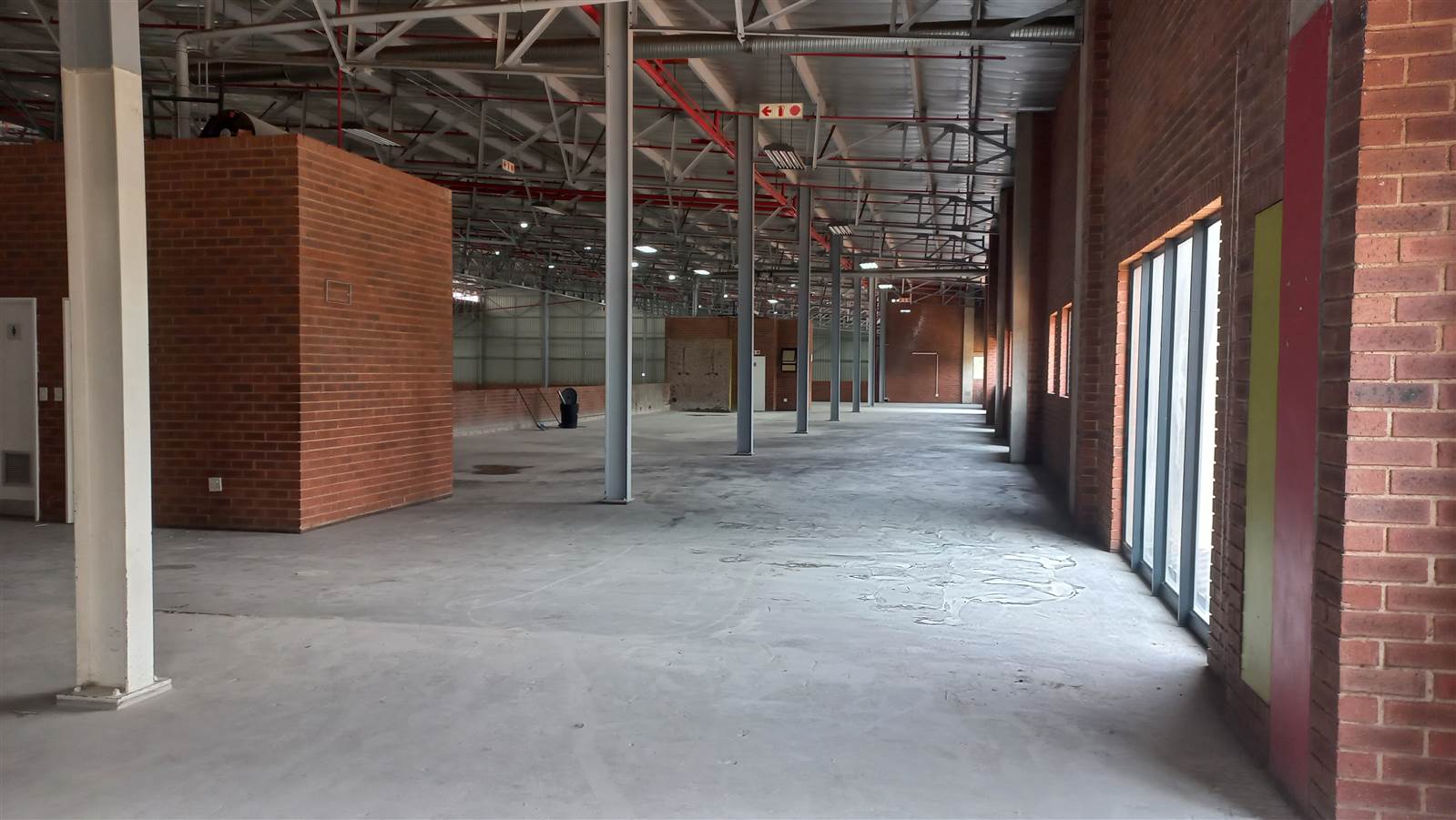 4891  m² Industrial space in Pomona photo number 26