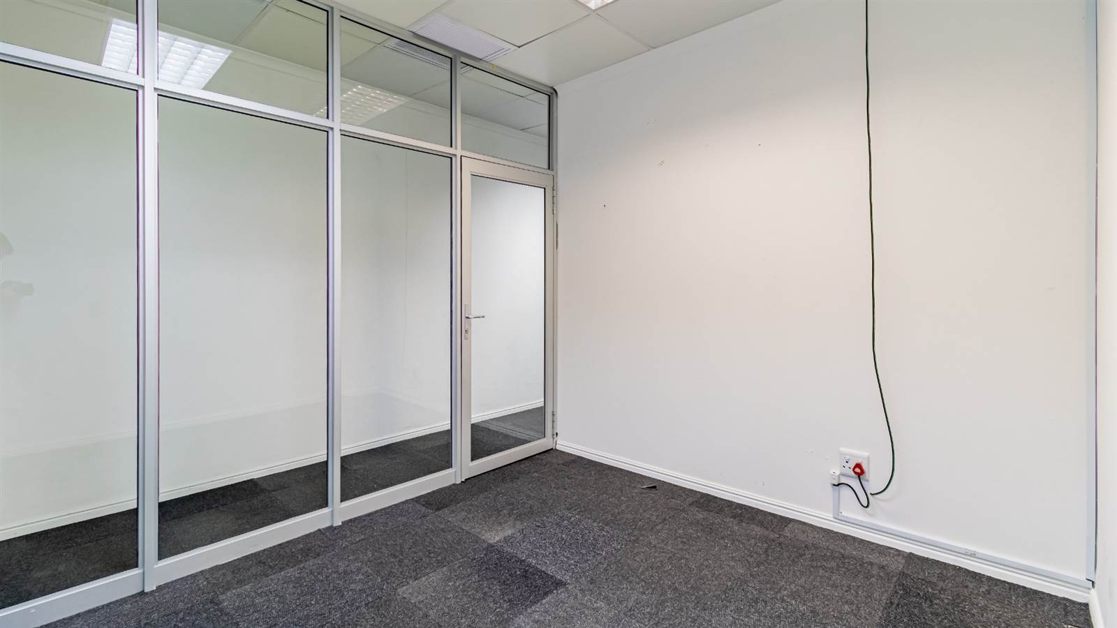 57  m² Commercial space in Milnerton Central photo number 10