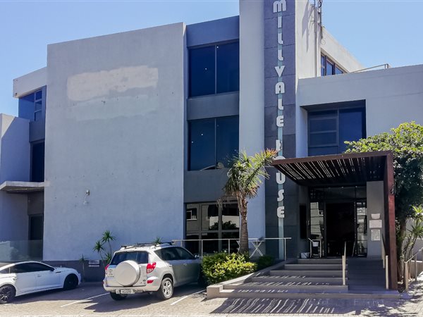 57  m² Commercial space in Milnerton Central