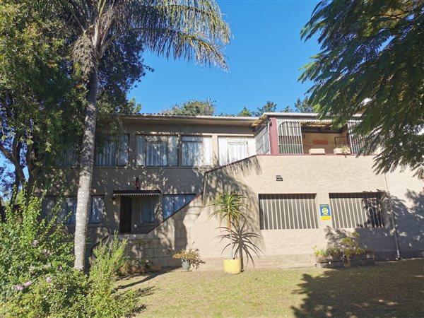 3 Bedroom House 3 Bedroom House