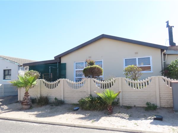1 Bed Apartment in Muizenberg