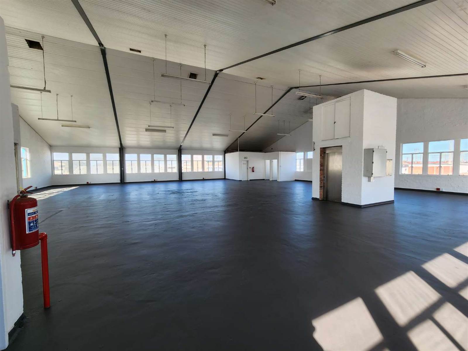 482  m² Industrial space in Maitland photo number 4