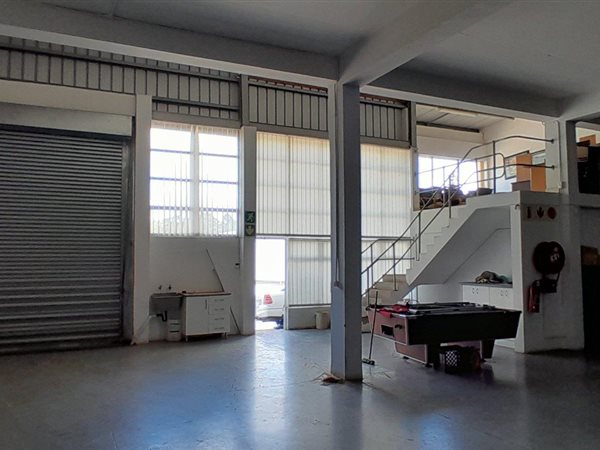 Industrial space in Hillcrest Central
