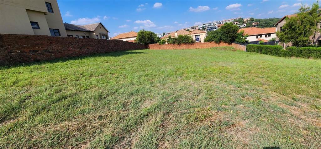 1030 m² Land available in Xanadu photo number 2