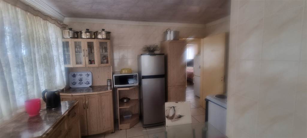 3 Bed House in Sebokeng Zone 7 photo number 10
