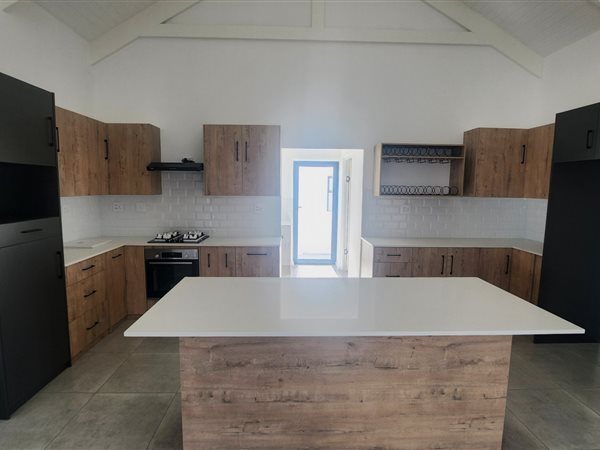 3 Bedroom House 3 Bedroom House