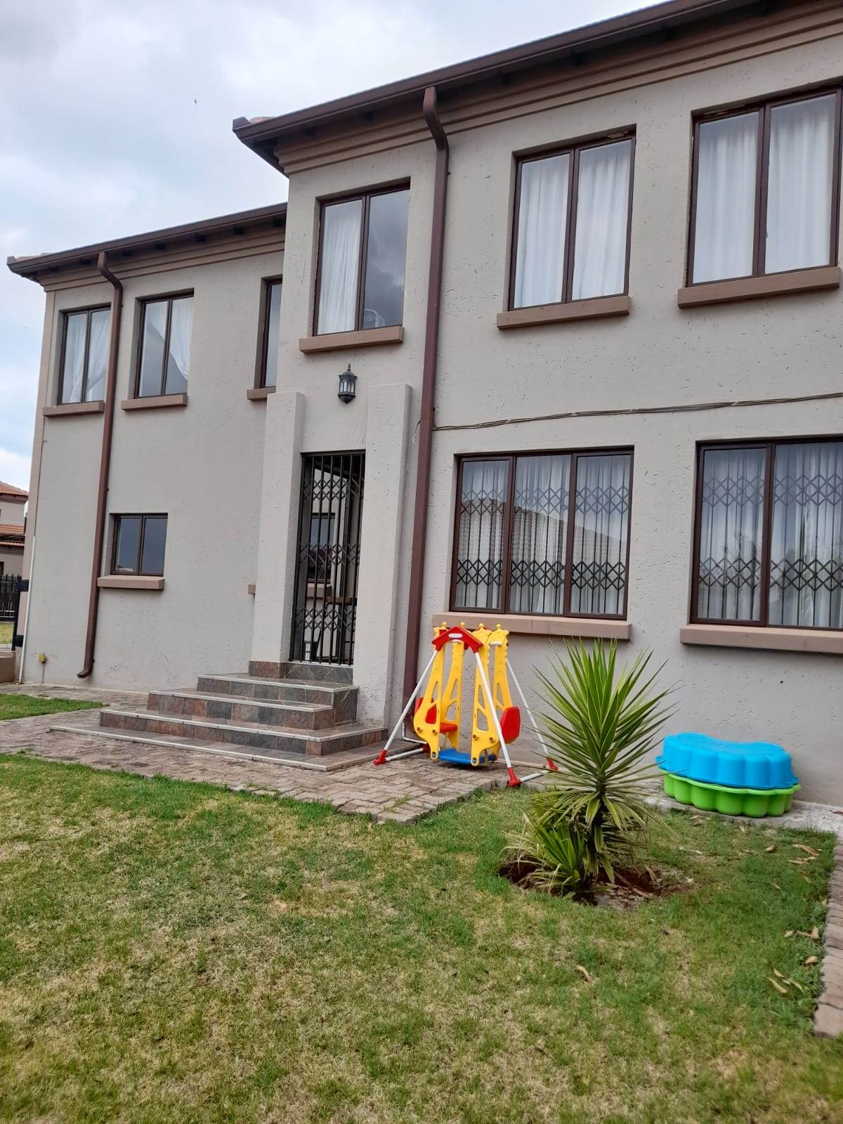 4 Bed House in Highveld Park photo number 17