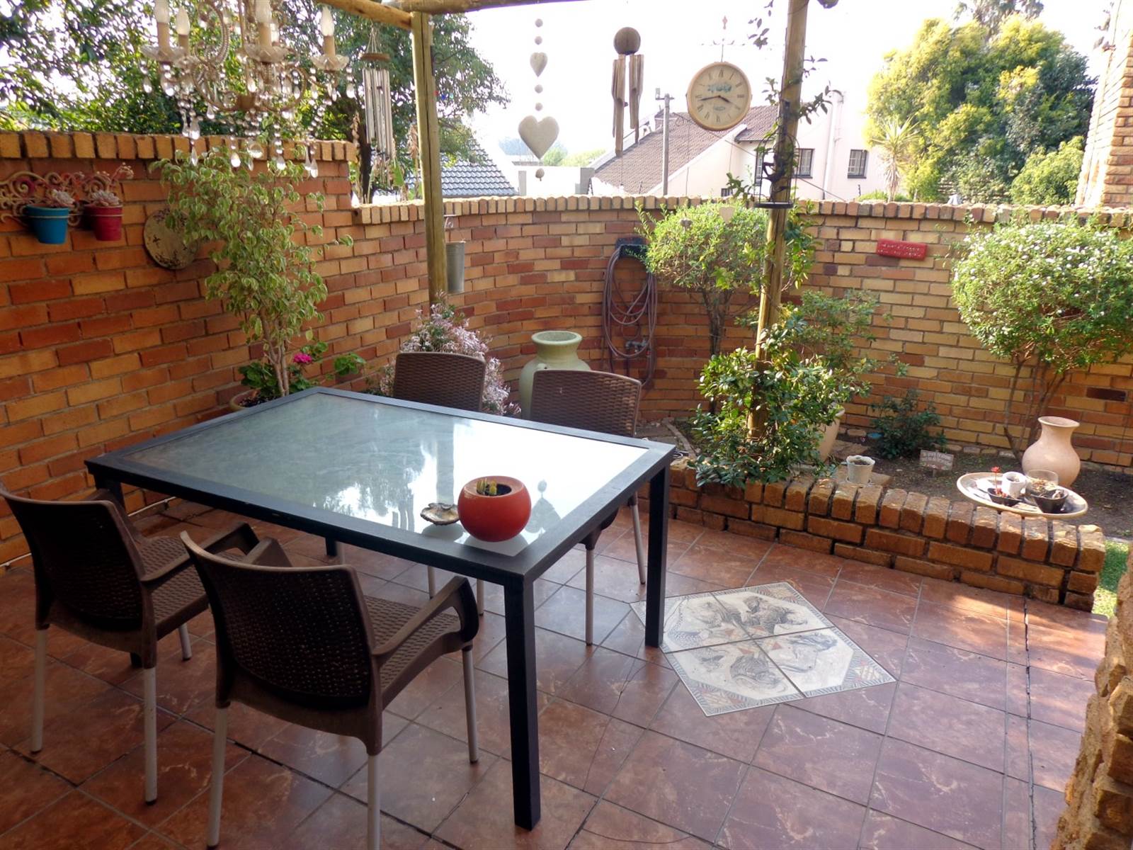 1 Bed Townhouse in Corlett Gardens photo number 15