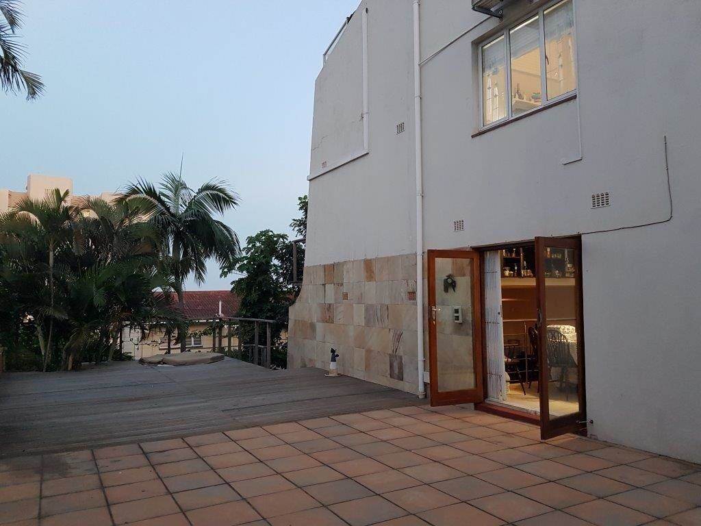 4 Bed Townhouse in Umhlanga Rocks photo number 16