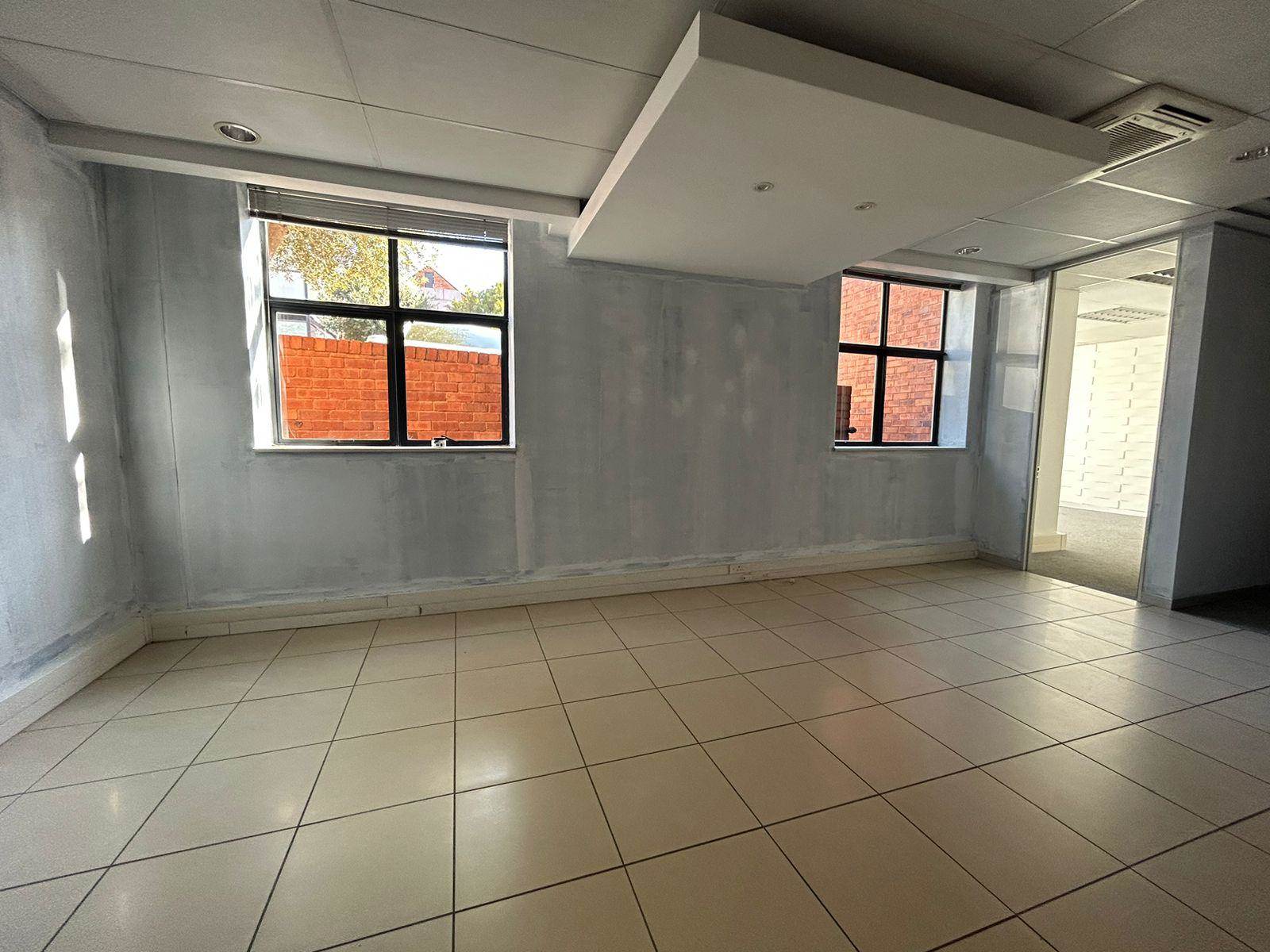 123  m² Commercial space in Cresta photo number 10