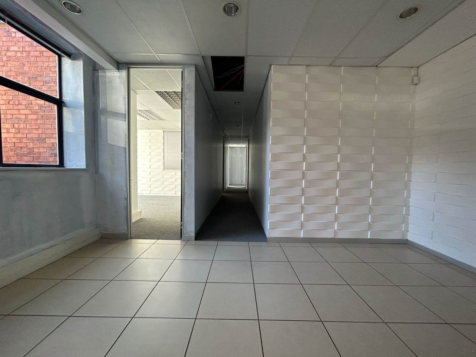 123  m² Commercial space in Cresta photo number 9