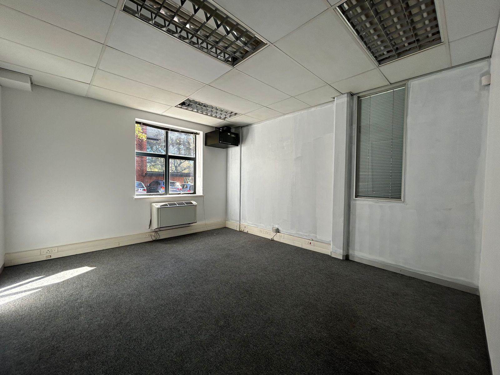 123  m² Commercial space in Cresta photo number 14