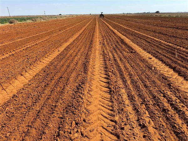 639.5 ha Farm 639.5 ha Farm