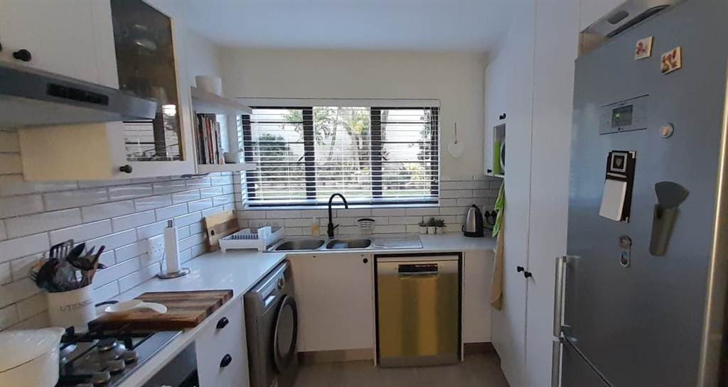 3 Bed Apartment in Plettenberg Bay photo number 5