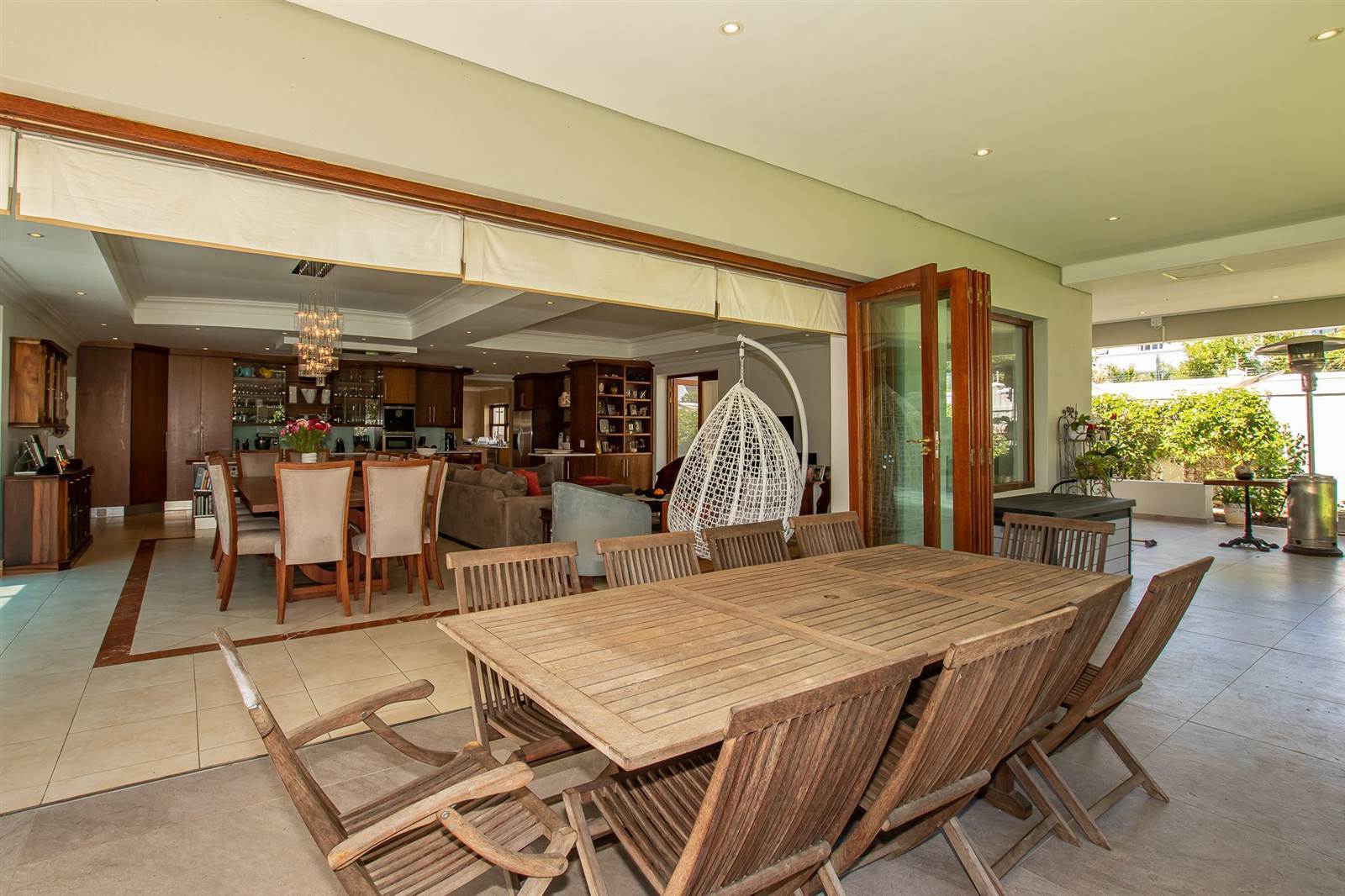 6 Bed House in Constantia Upper  photo number 6