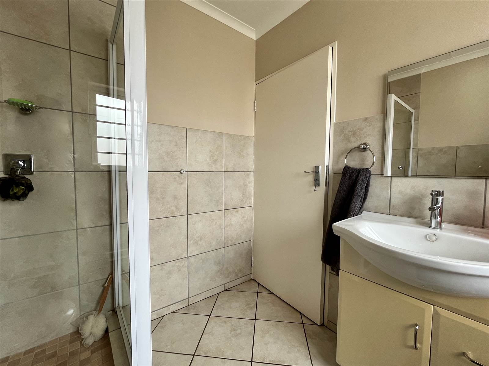 3 Bed Townhouse in Oukraal Estate photo number 6