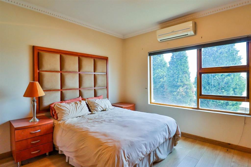 3 Bed Apartment in Xanadu Eco Park photo number 28