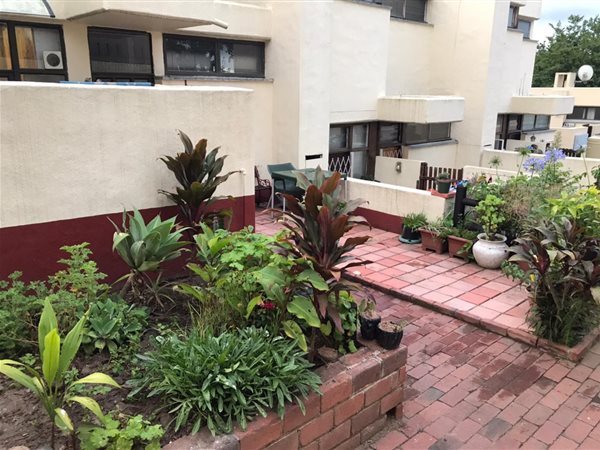 2 Bed Duplex in Paradise Valley
