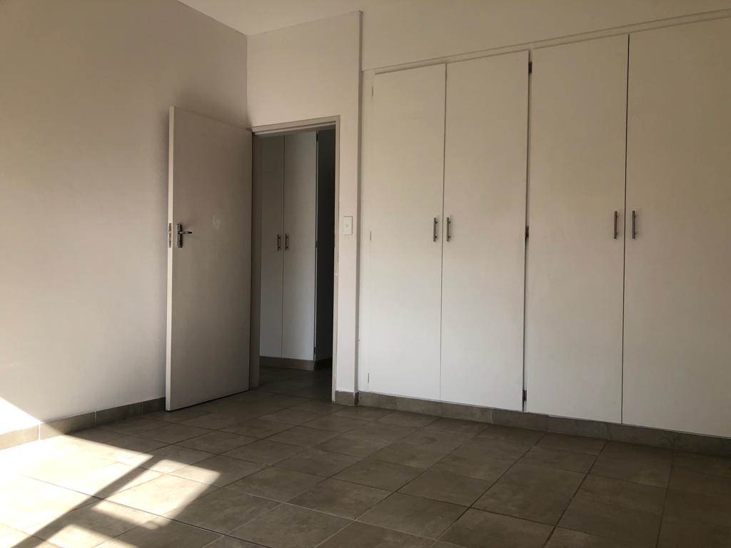 2 Bed Apartment in Raslouw AH photo number 17