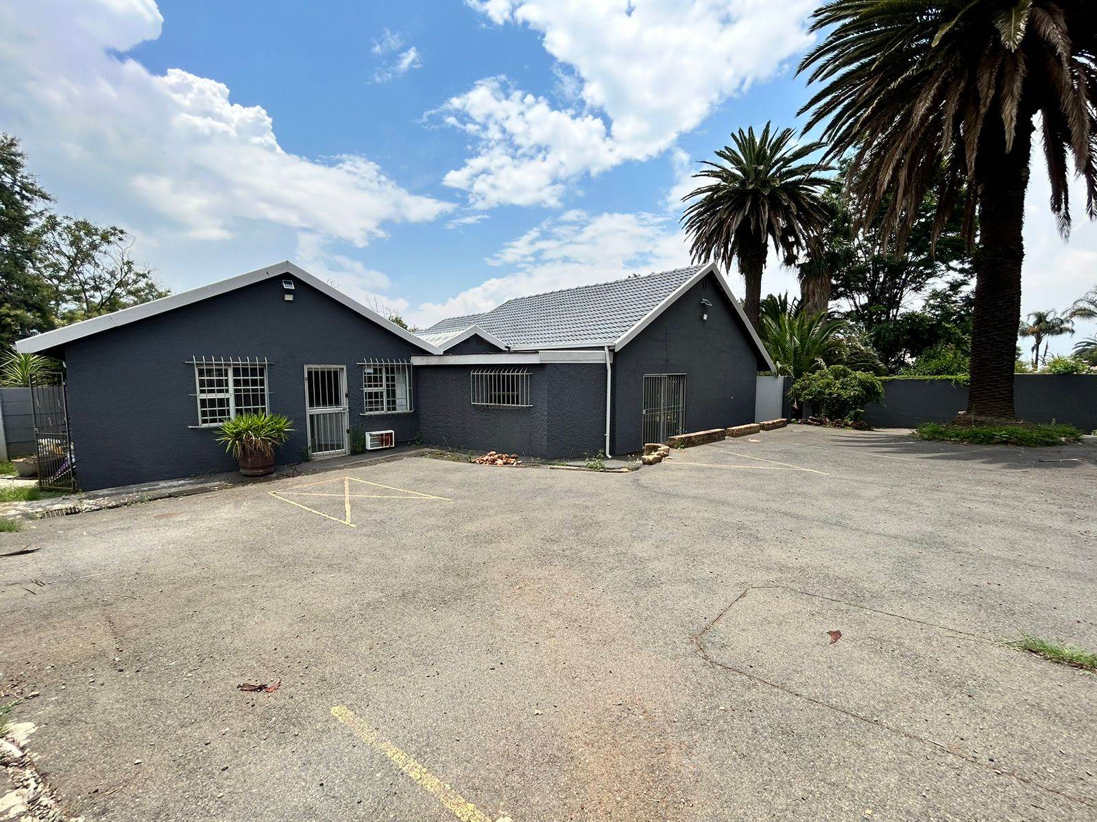 617  m² Commercial space in Northcliff photo number 10