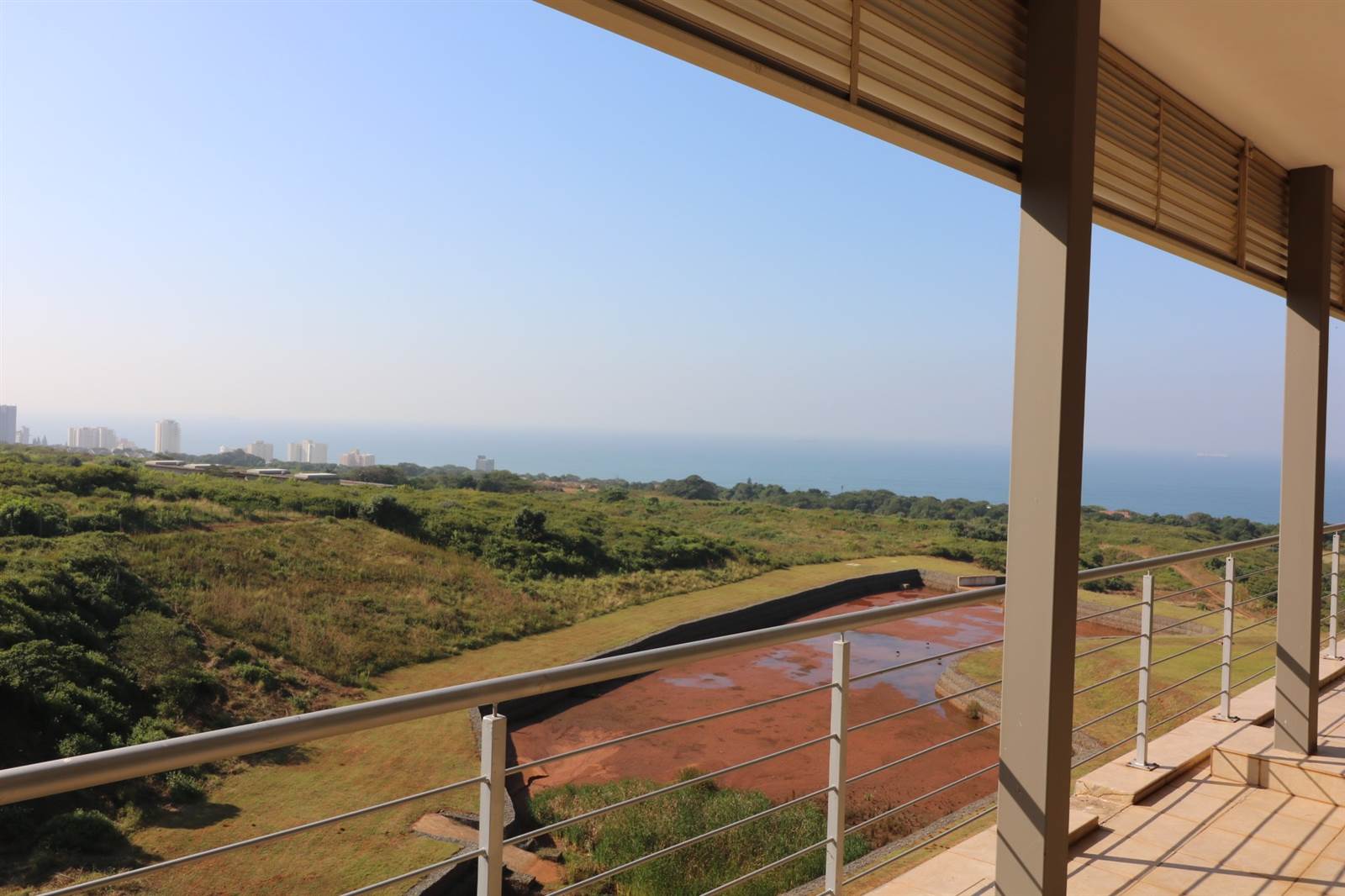 155  m² Office Space in Umhlanga Ridge photo number 1