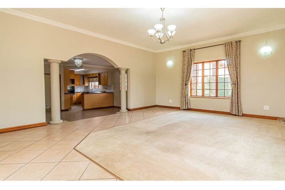 650  m² Commercial space in Pretoria West photo number 26