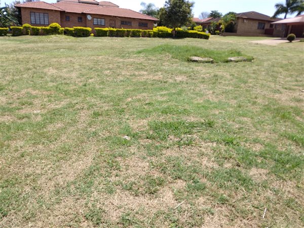 506 m² Land available in White River