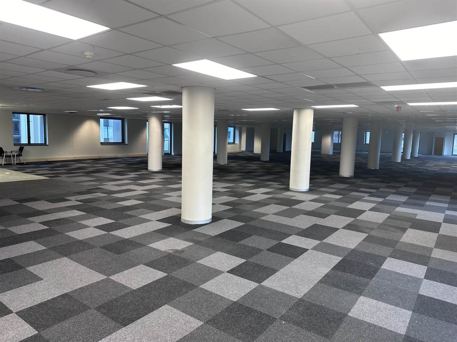 20000  m² Office Space in Menlyn photo number 16