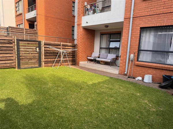 3 Bedroom Townhouse 3 Bedroom Townhouse