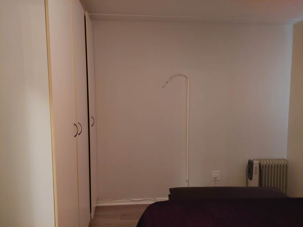 2 Bed Apartment in Strand South photo number 13
