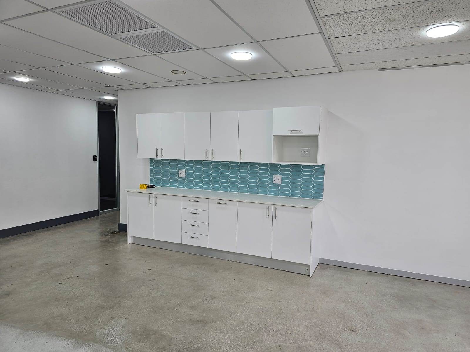 65  m² Office Space in Rosebank photo number 6