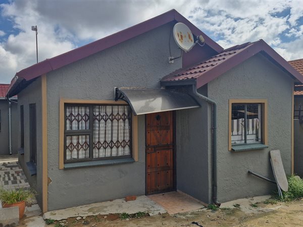 2 Bedroom House 2 Bedroom House