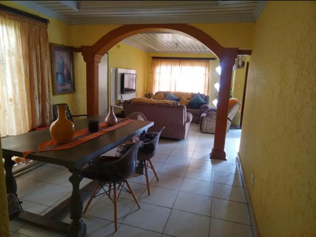 3 Bed House in Mabopane photo number 10