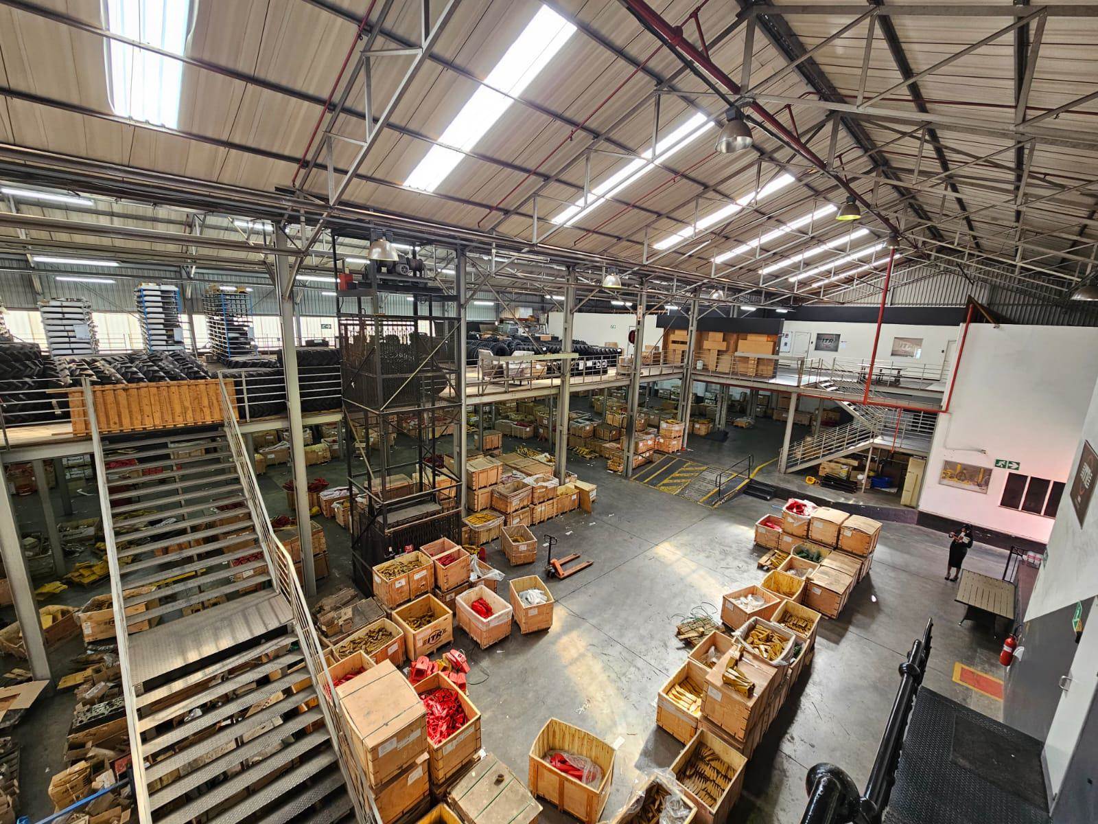 2377  m² Industrial space in Benrose photo number 13