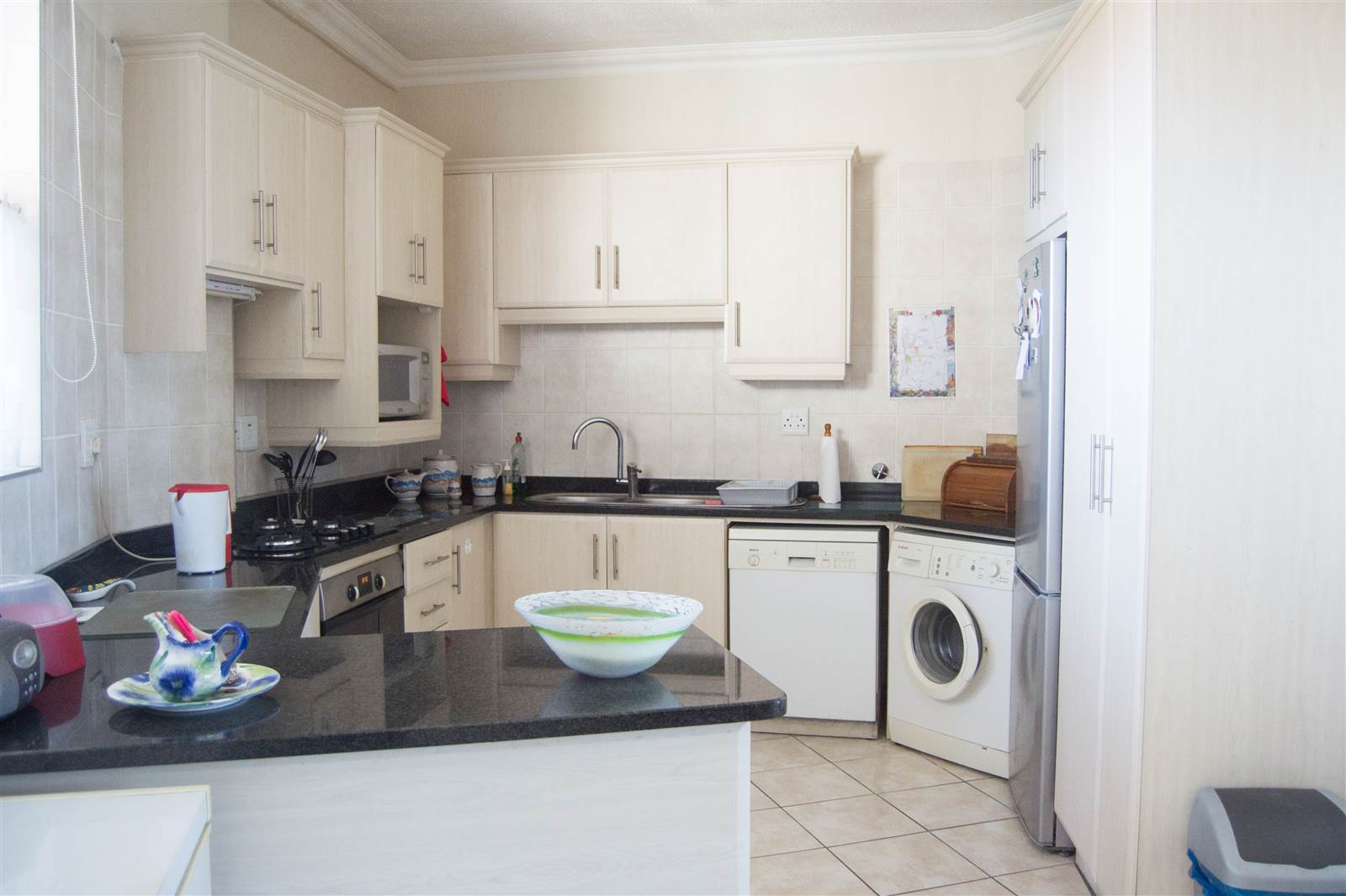 3 Bed Apartment in Scottburgh Central photo number 9