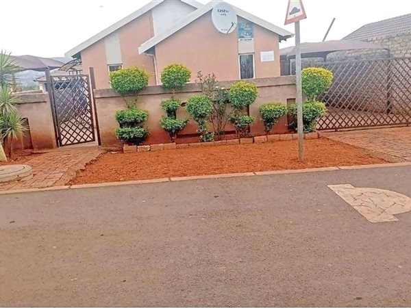 3 Bedroom House 3 Bedroom House