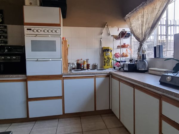 3 Bedroom House 3 Bedroom House